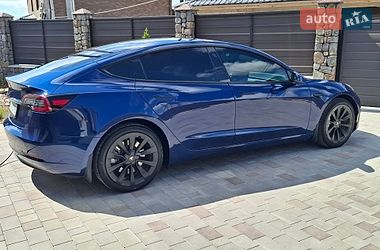 Седан Tesla Model 3 2022 в Вінниці