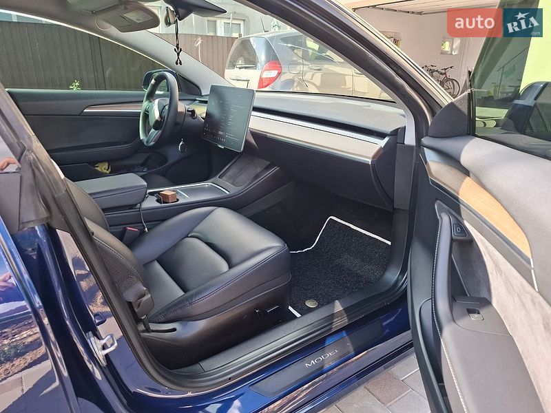 Седан Tesla Model 3 2022 в Виннице фото 30 Седан Tesla Model 3 2022 в Виннице