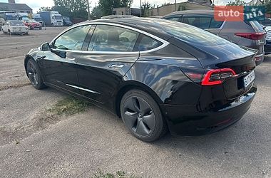 Седан Tesla Model 3 2018 в Рівному