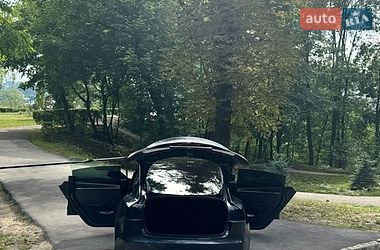 Седан Tesla Model 3 2025 в Львове