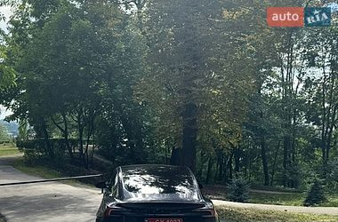 Седан Tesla Model 3 2025 в Львове