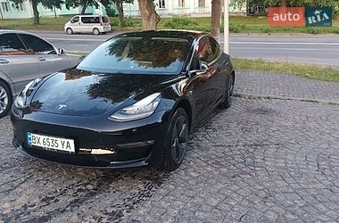 Седан Tesla Model 3 2019 в Хмельницькому