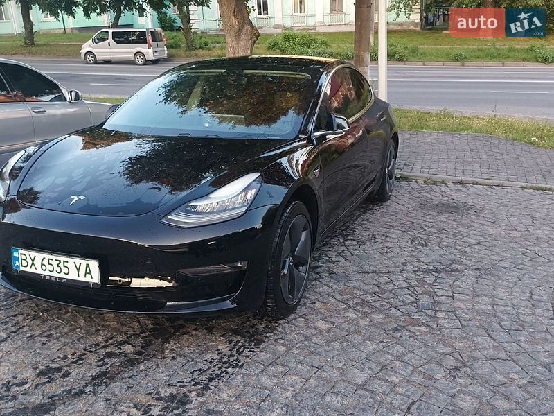 Tesla Model 3 2019 Tesla Model 3 2019