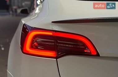 Седан Tesla Model 3 2020 в Луцке