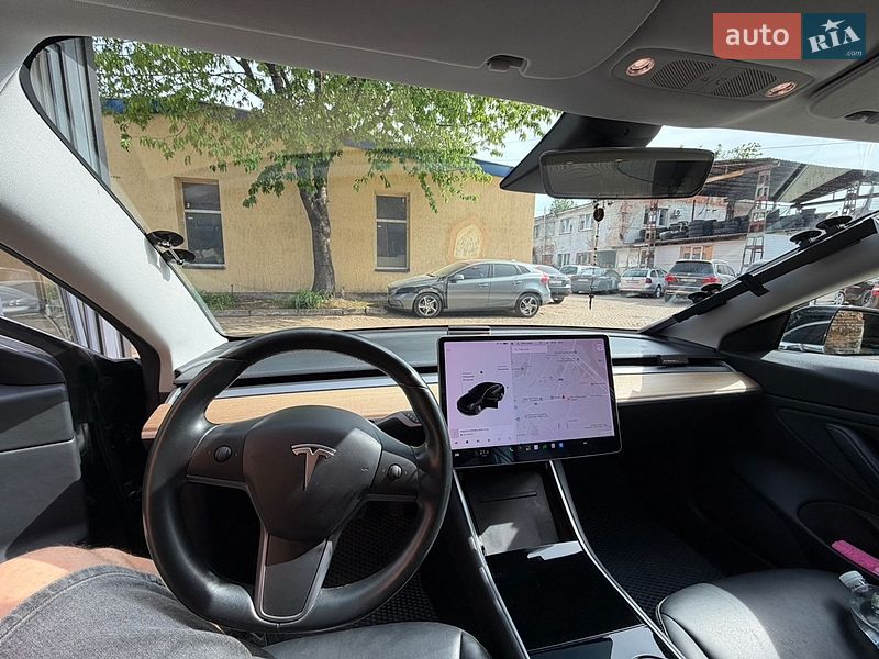 Седан Tesla Model 3 2019 в Львове фото 13 Седан Tesla Model 3 2019 в Львове