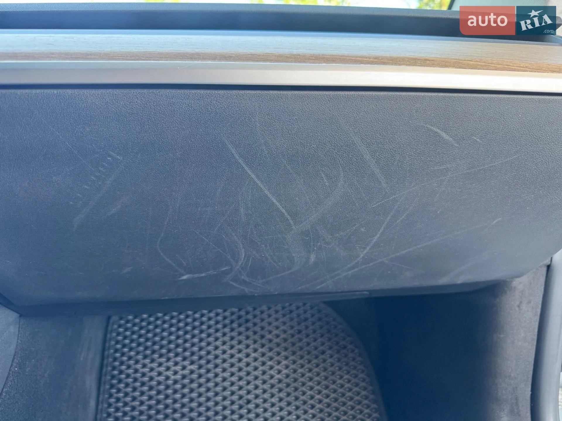 2019 Tesla Model 3 - мініатюра 9