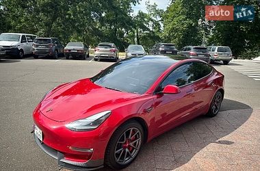 Седан Tesla Model 3 2021 в Одессе