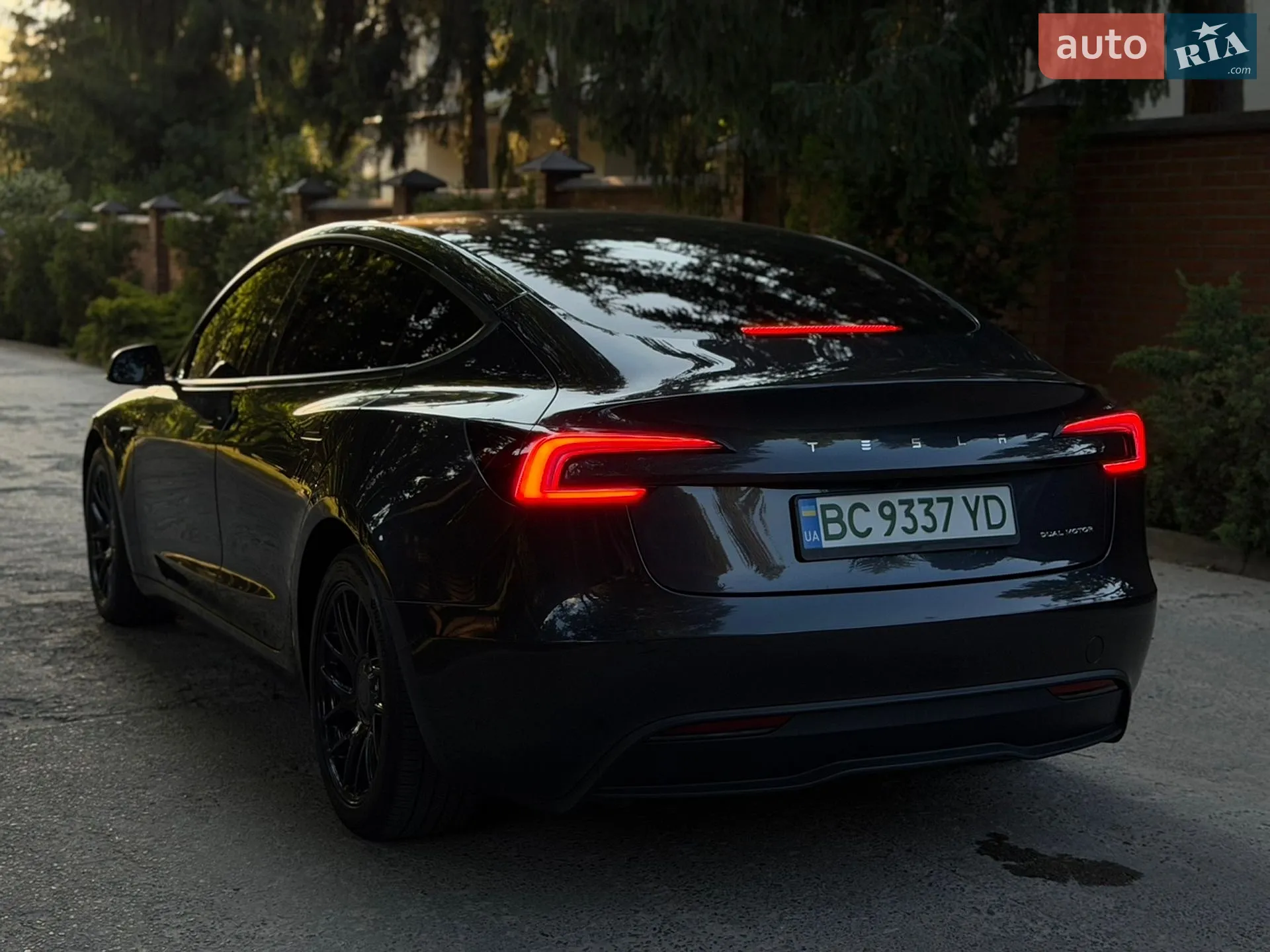 2024 Tesla Model 3 - мініатюра 8