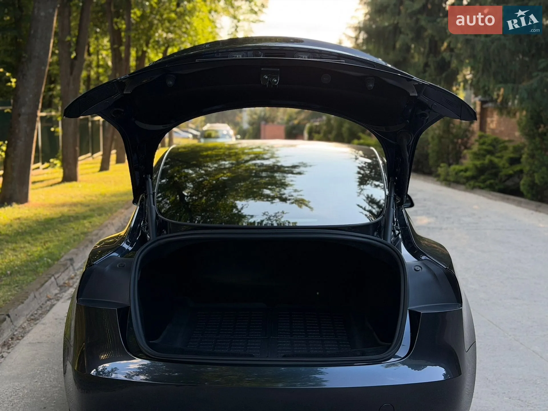 2024 Tesla Model 3 - мініатюра 13