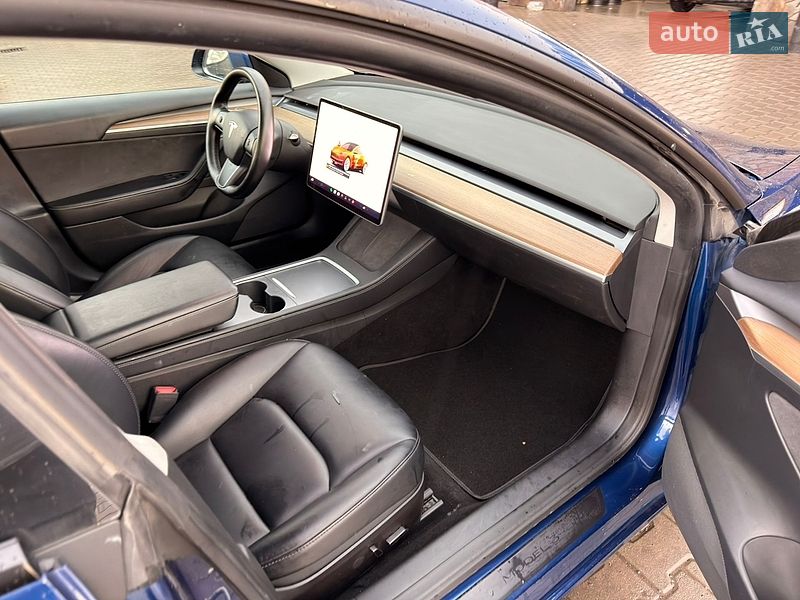 Седан Tesla Model 3 2022 в Луцке фото 10 Седан Tesla Model 3 2022 в Луцке