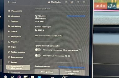Седан Tesla Model 3 2024 в Львове