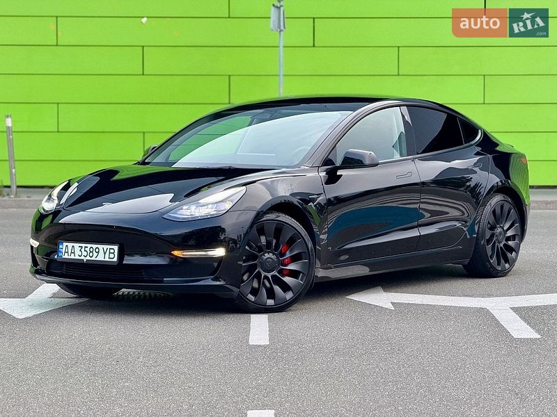 Tesla Model 3 2023
