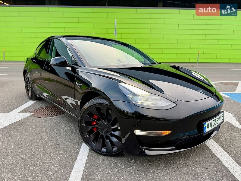 Седан Tesla Model 3 2023 в Киеве фото 11 Седан Tesla Model 3 2023 в Киеве