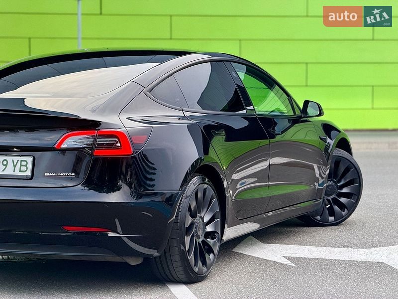 Седан Tesla Model 3 2023 в Киеве фото 18 Седан Tesla Model 3 2023 в Киеве