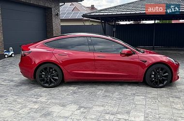 Седан Tesla Model 3 2019 в Луцьку