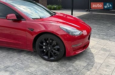 Седан Tesla Model 3 2019 в Луцьку фото 3 Седан Tesla Model 3 2019 в Луцьку