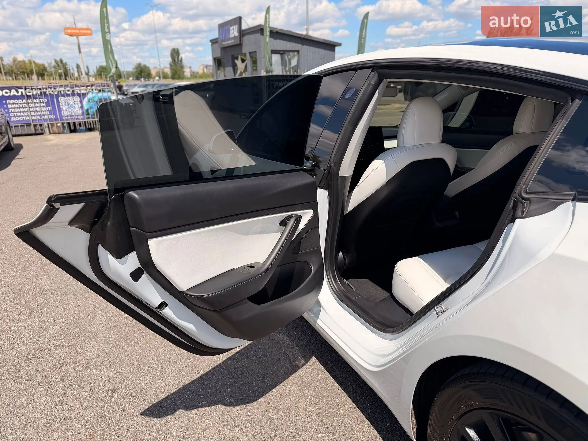 2019 Tesla Model 3 - мініатюра 51