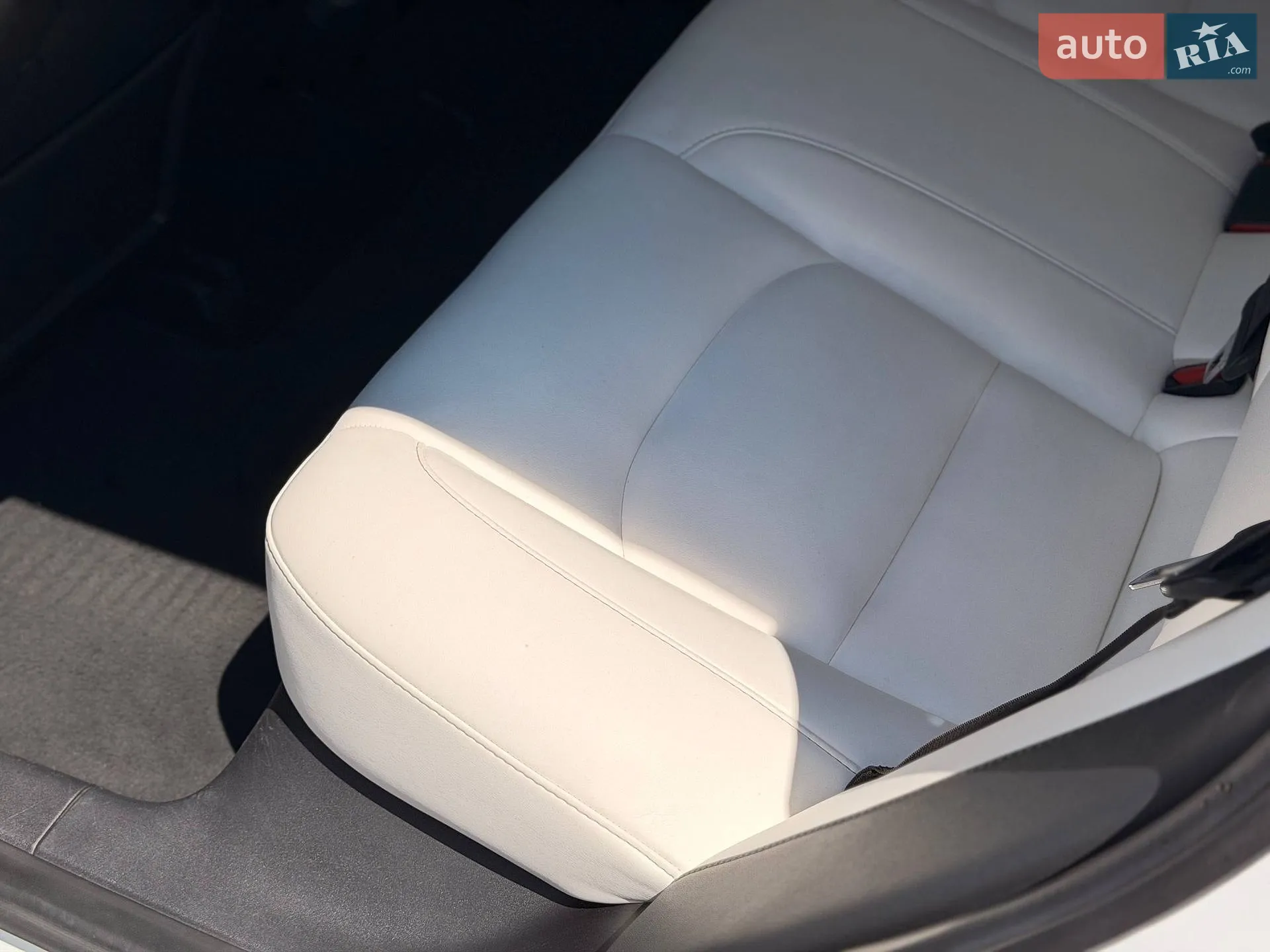 2019 Tesla Model 3 - мініатюра 55