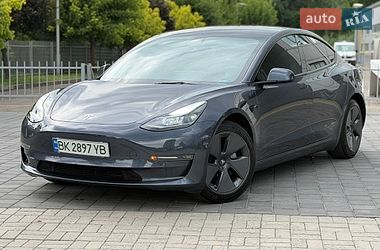 Седан Tesla Model 3 2022 в Дніпрі