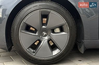 Седан Tesla Model 3 2022 в Дніпрі