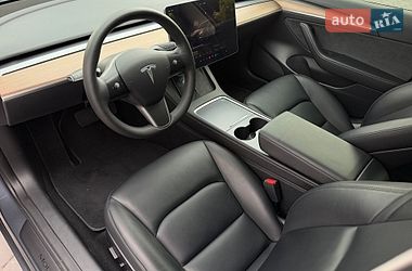 Седан Tesla Model 3 2022 в Дніпрі