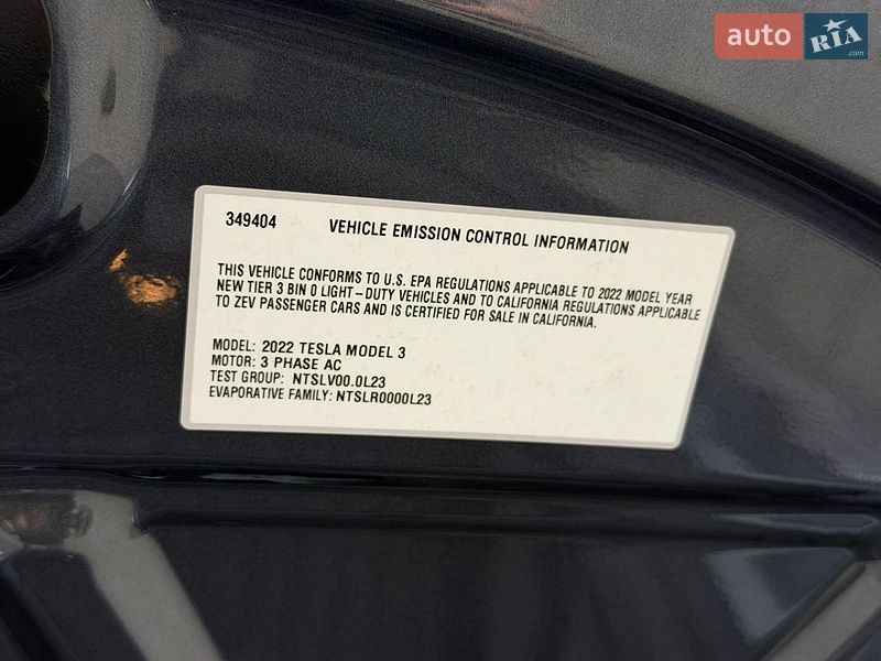 Седан Tesla Model 3 2022 в Дніпрі