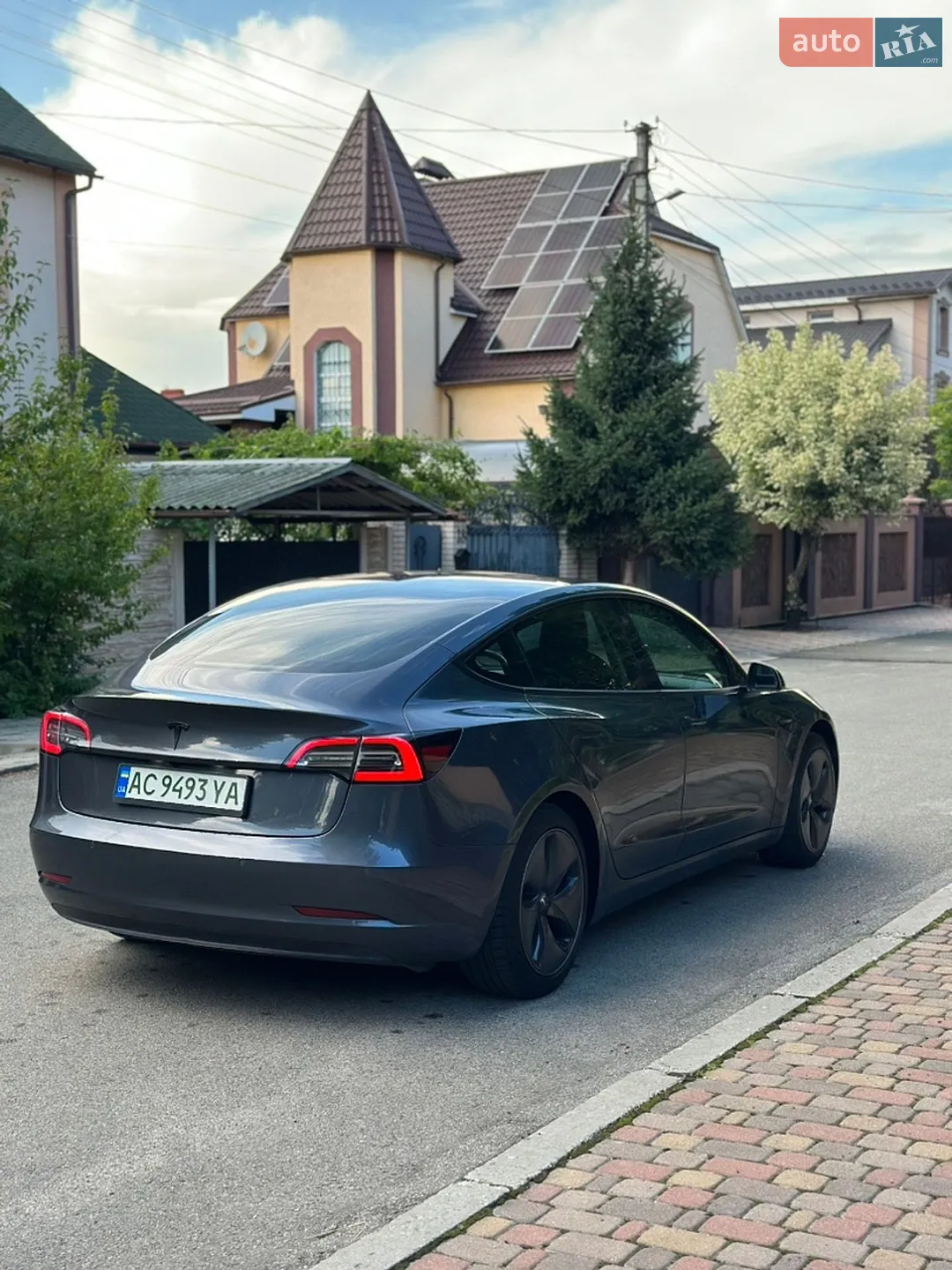 2018 Tesla Model 3 - мініатюра 9