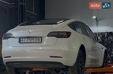 Седан Tesla Model 3 2018 в Киеве