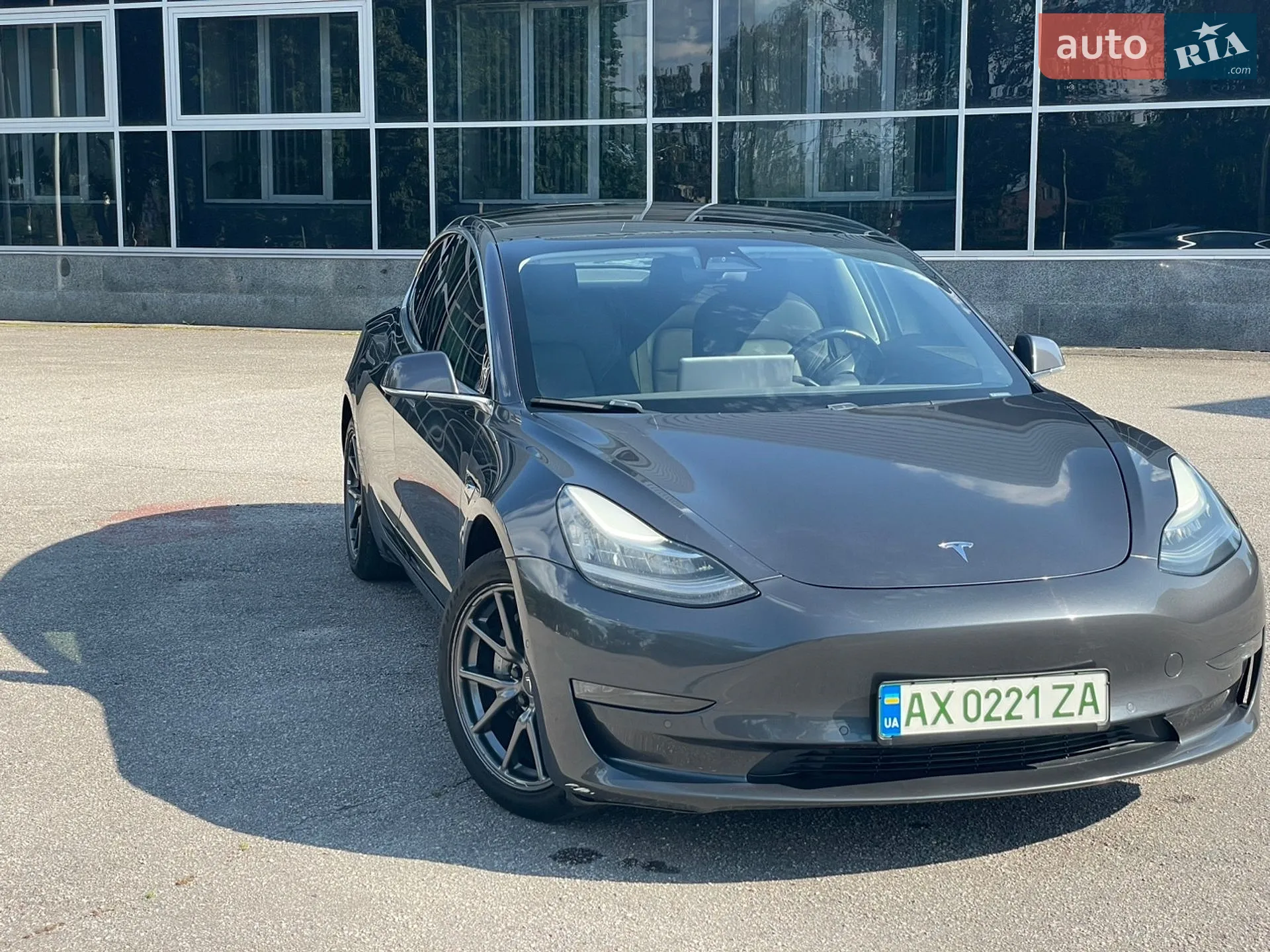 2019 Tesla Model 3 - мініатюра 3