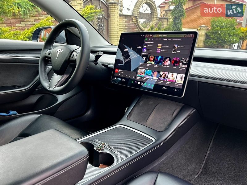 Седан Tesla Model 3 2021 в Хмельницькому