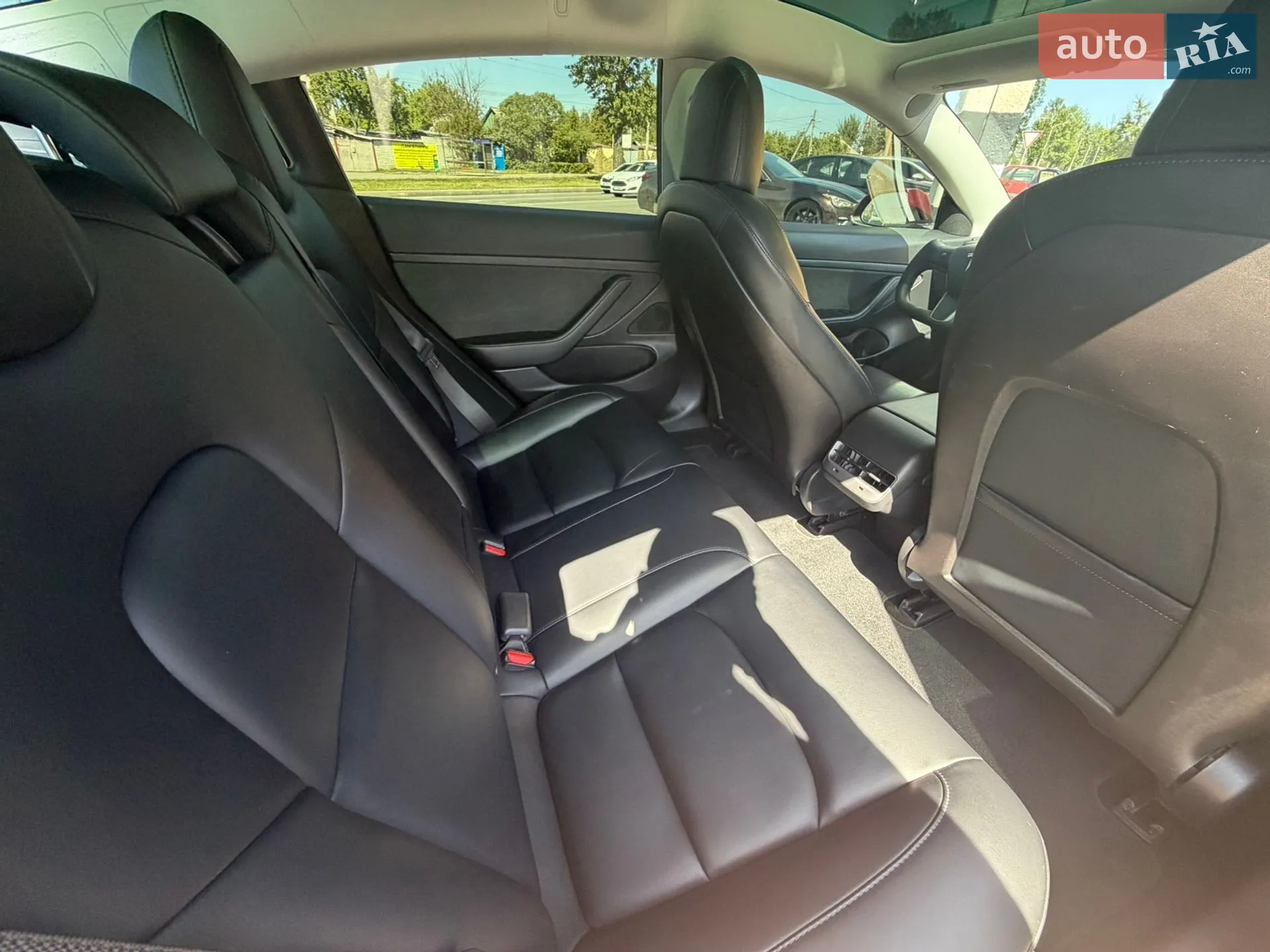2019 Tesla Model 3 - мініатюра 14