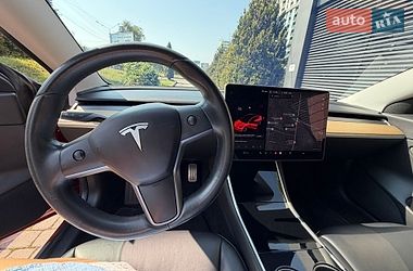 Седан Tesla Model 3 2019 в Львові фото 10 Седан Tesla Model 3 2019 в Львові