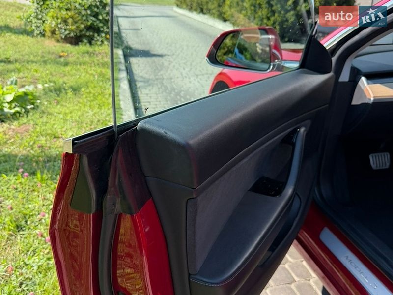 Седан Tesla Model 3 2019 в Львові фото 6 Седан Tesla Model 3 2019 в Львові