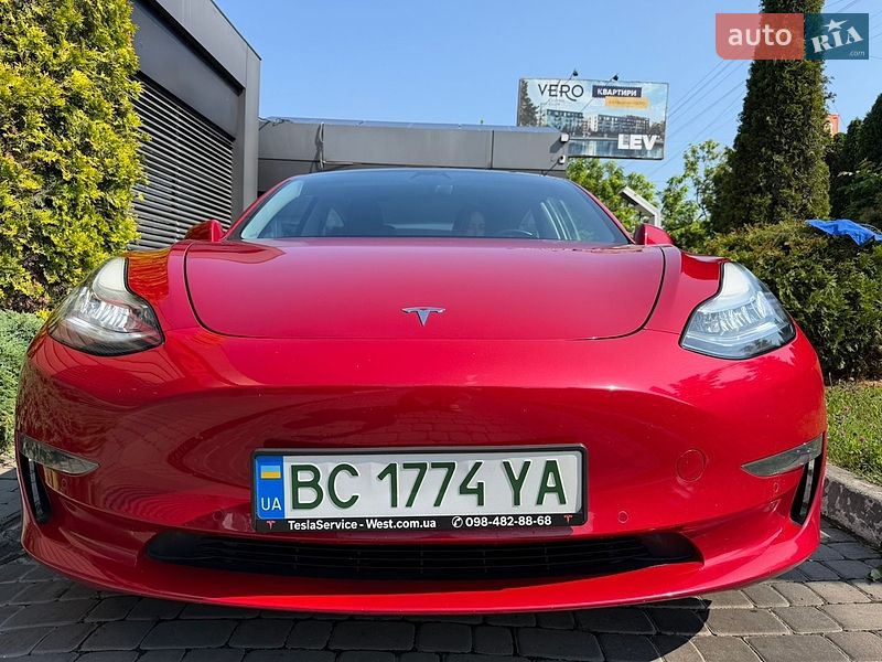 Седан Tesla Model 3 2019 в Львові фото 5 Седан Tesla Model 3 2019 в Львові