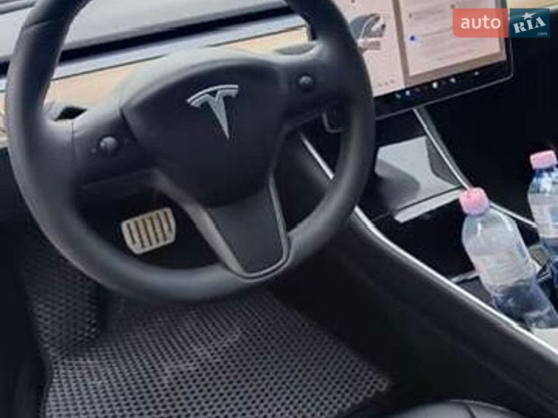 Седан Tesla Model 3 2020 в Львові фото 8 Седан Tesla Model 3 2020 в Львові