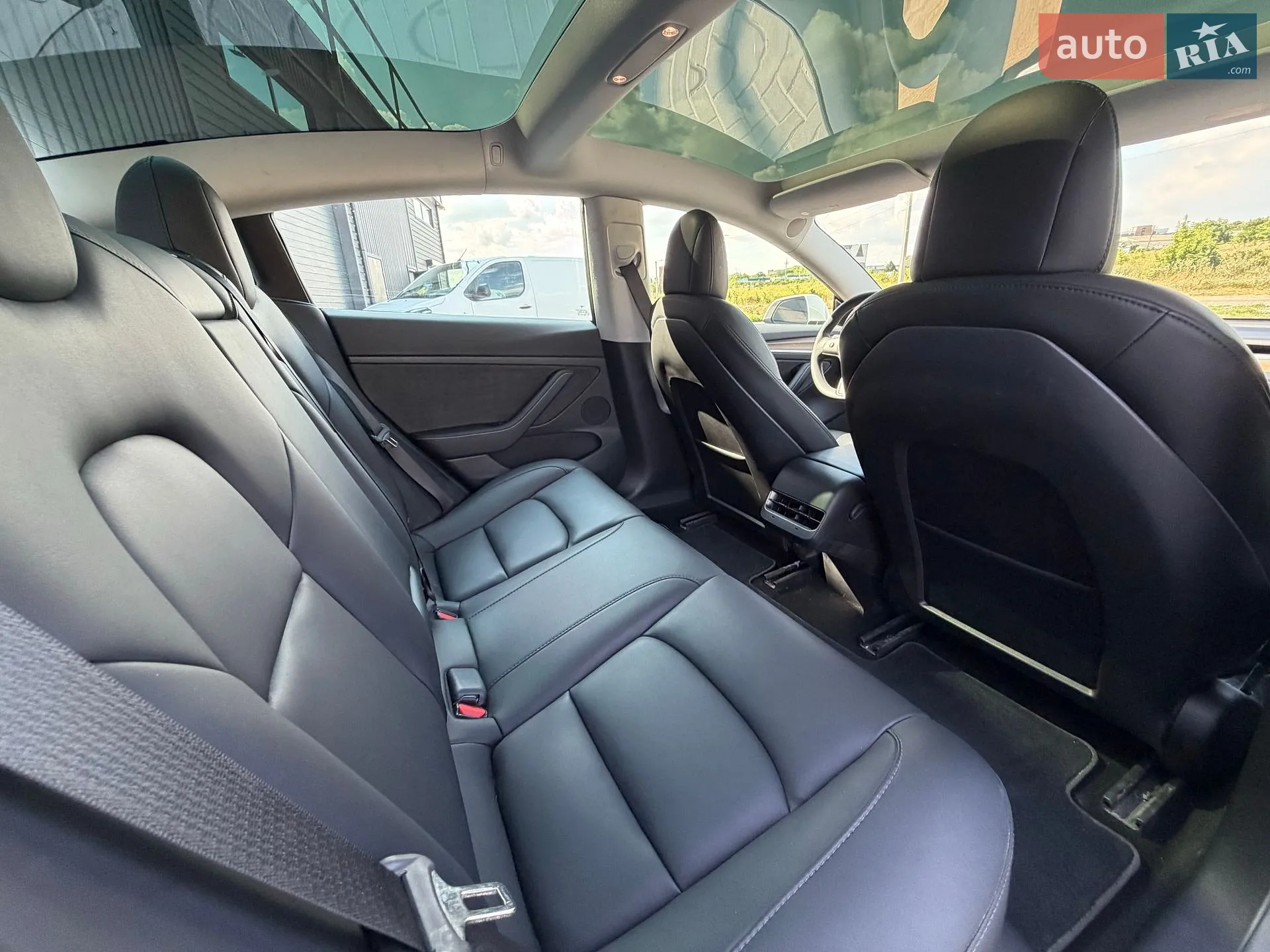2022 Tesla Model 3 - мініатюра 36
