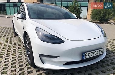 Седан Tesla Model 3 2021 в Хмельницком