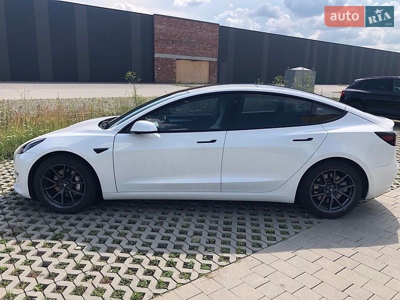Седан Tesla Model 3 2021 в Хмельницком фото 5 Седан Tesla Model 3 2021 в Хмельницком
