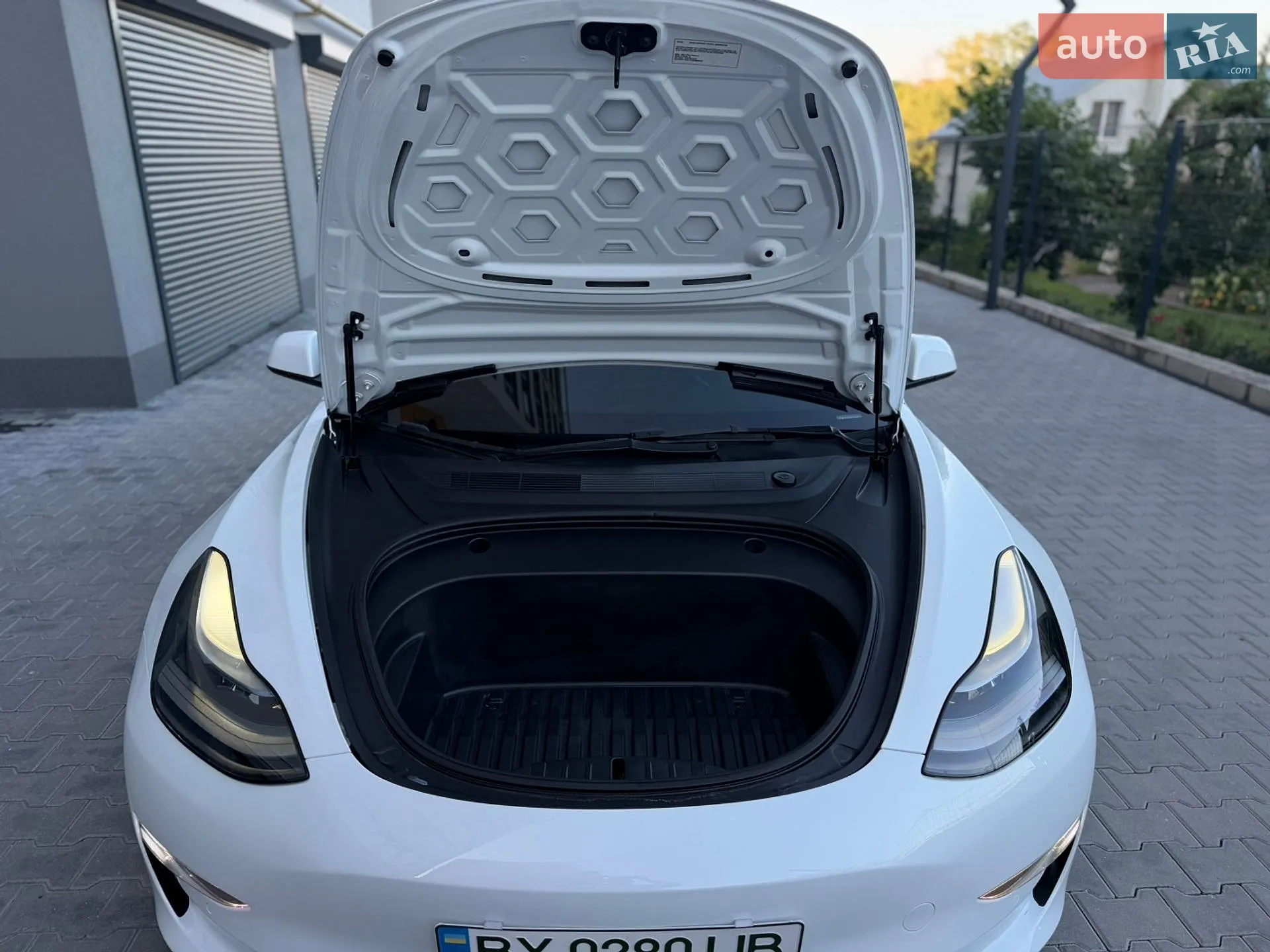 2022 Tesla Model 3 - мініатюра 27