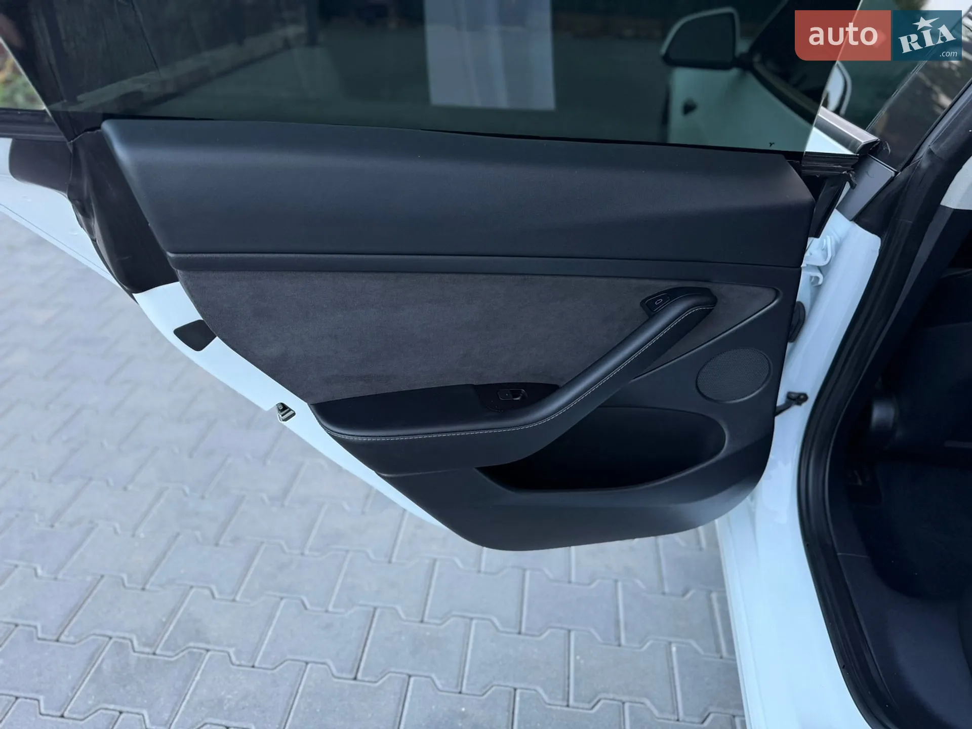 2022 Tesla Model 3 - мініатюра 37