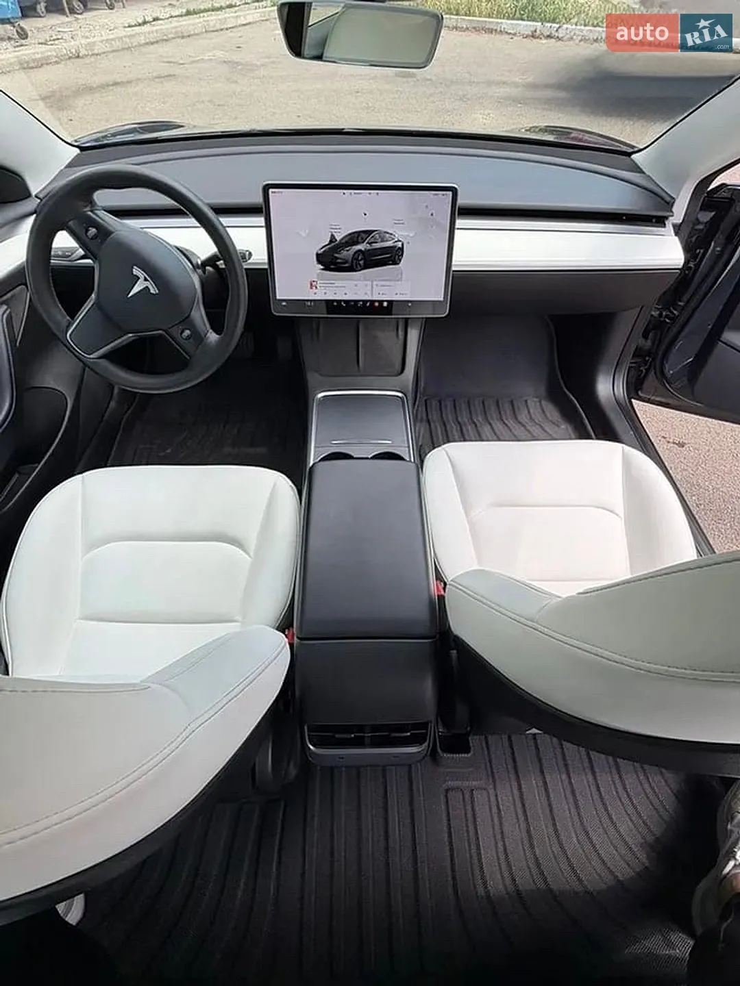 2022 Tesla Model 3 - мініатюра 9