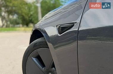 Седан Tesla Model 3 2022 в Одессе