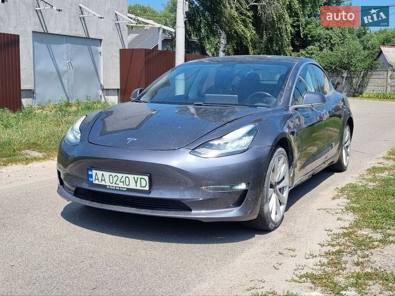Tesla Model 3 2019