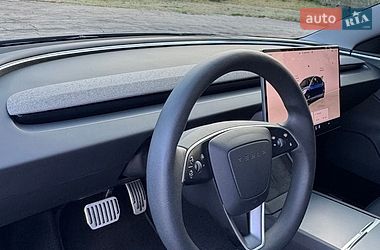 Седан Tesla Model 3 2025 в Дніпрі