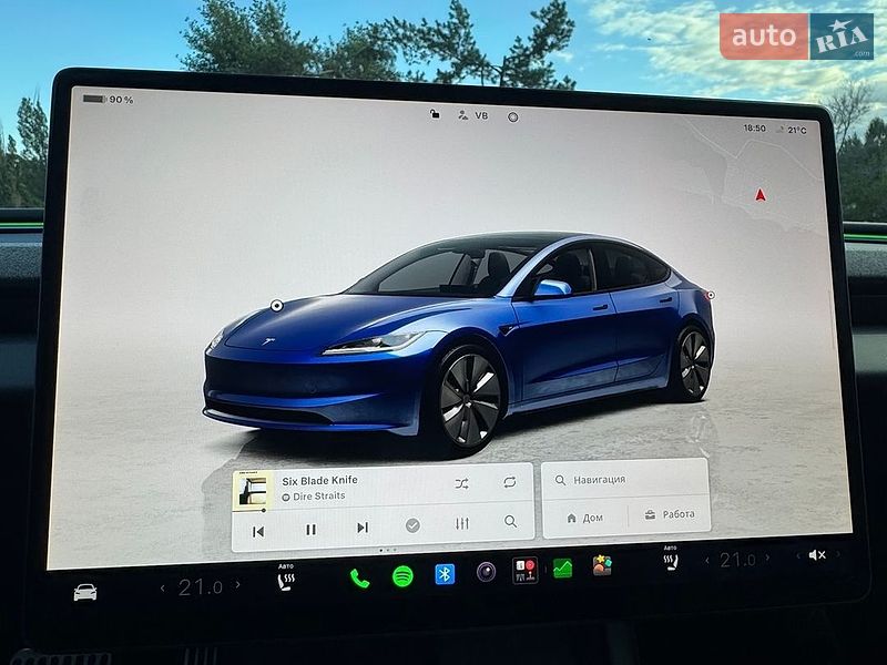 Седан Tesla Model 3 2025 в Дніпрі