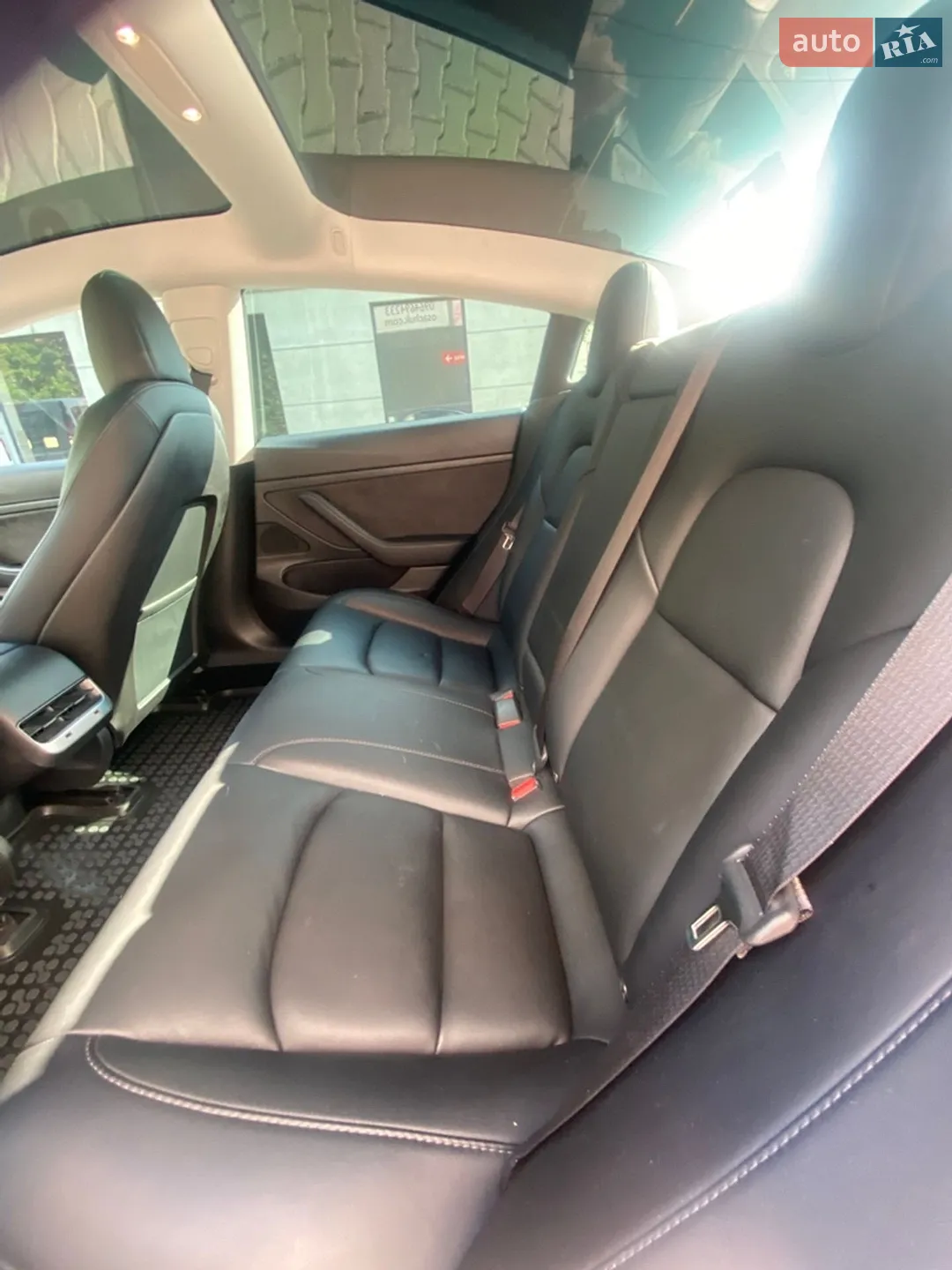 2020 Tesla Model 3 - мініатюра 24