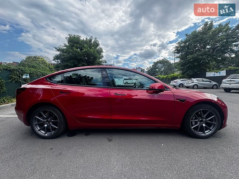 Седан Tesla Model 3 2023 в Одесі фото 3 Седан Tesla Model 3 2023 в Одесі