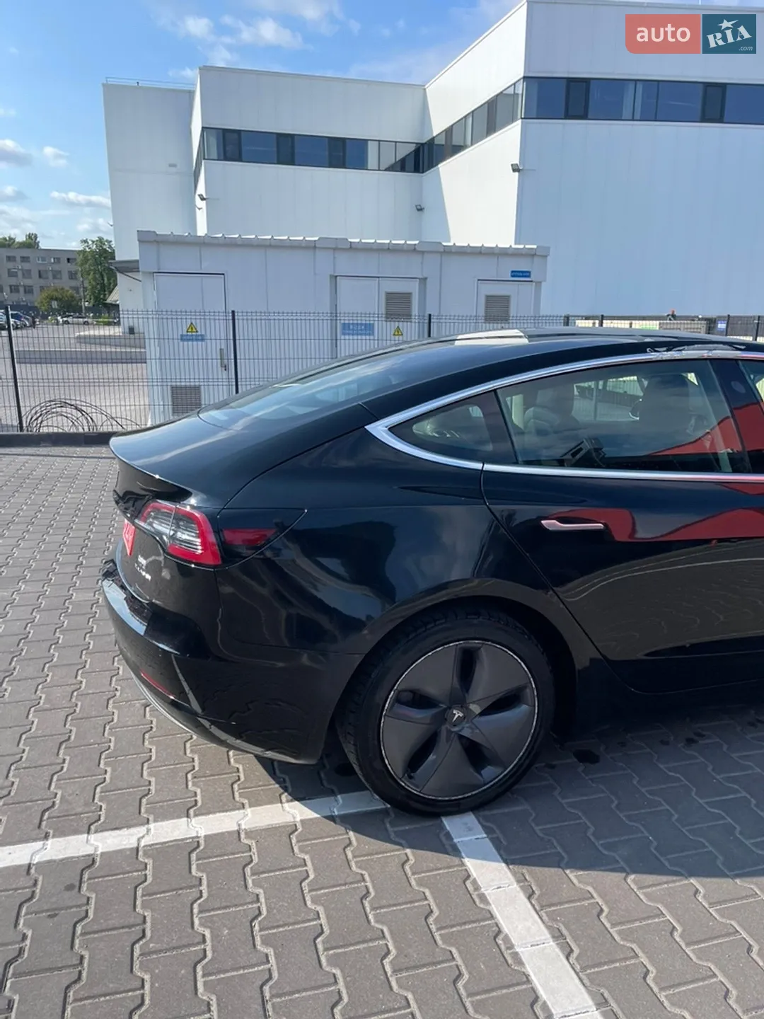2019 Tesla Model 3 - мініатюра 5