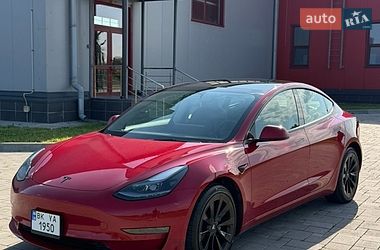 Седан Tesla Model 3 2022 в Ровно фото 10 Седан Tesla Model 3 2022 в Ровно