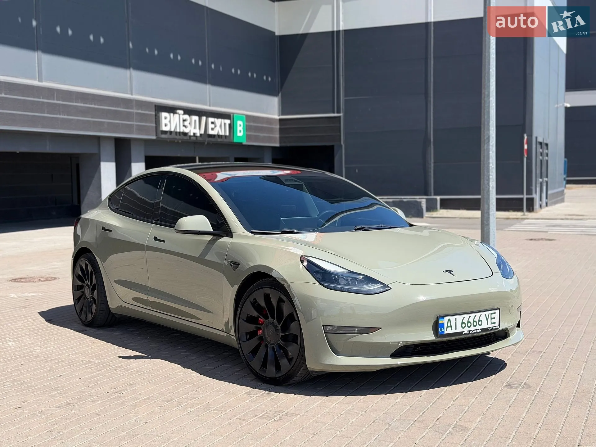2022 Tesla Model 3 - мініатюра 21